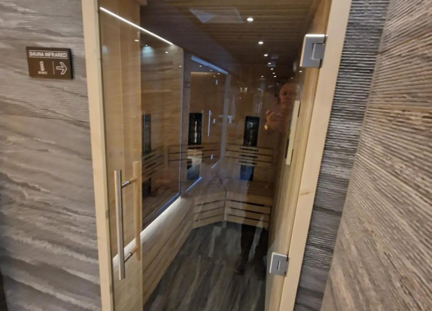 Porty C120 Apartament Kasprowicza Pool Sauna Parking Kolobrzeg 0*,  Poland